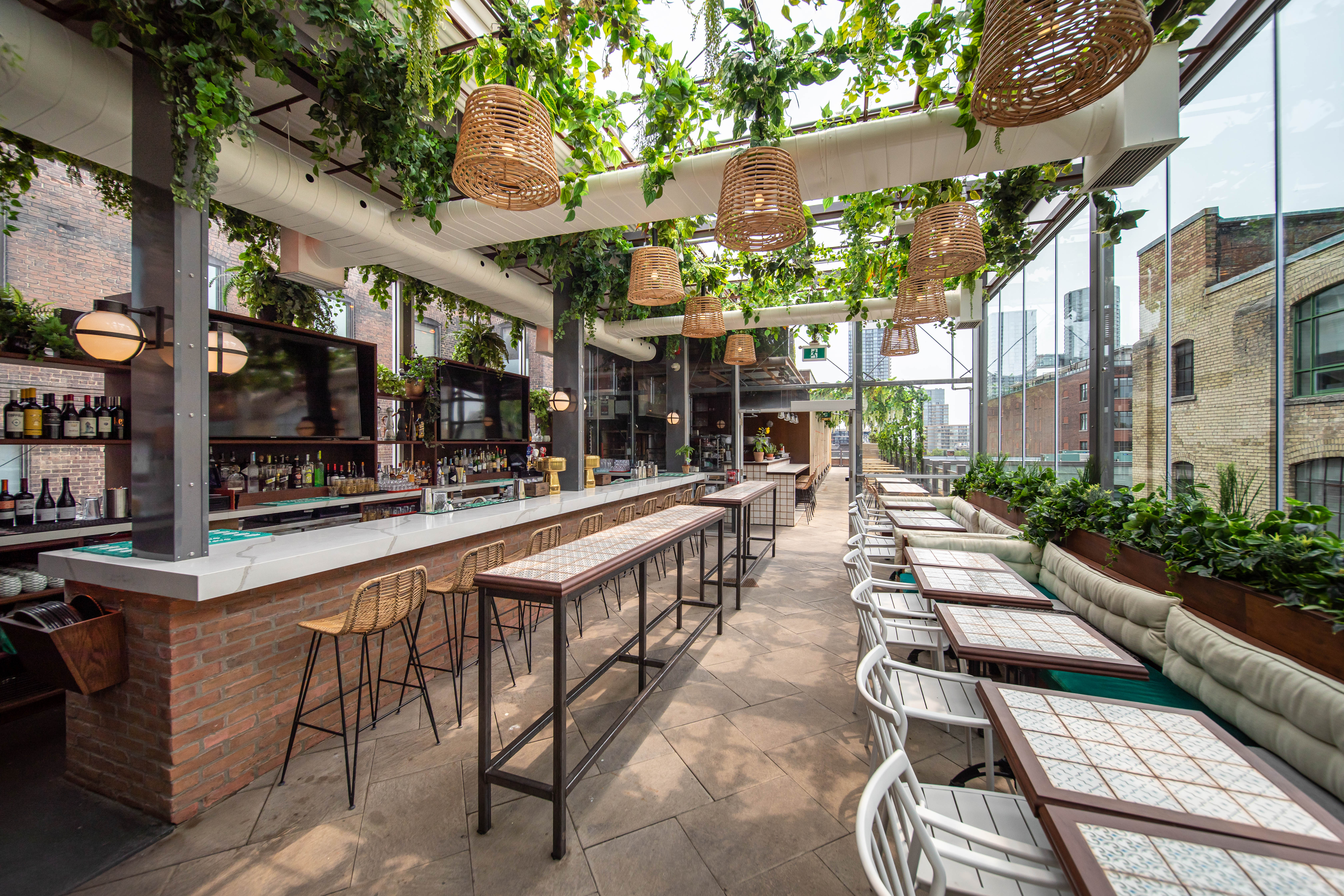 The Baro Patio -The Loft on King Street